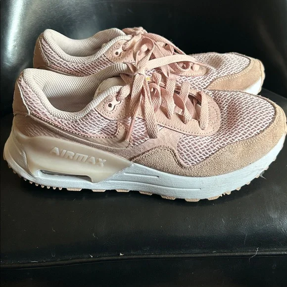 Nike Air Max Women's Blush Sneakers Sz 8 - Picture 3 of 7